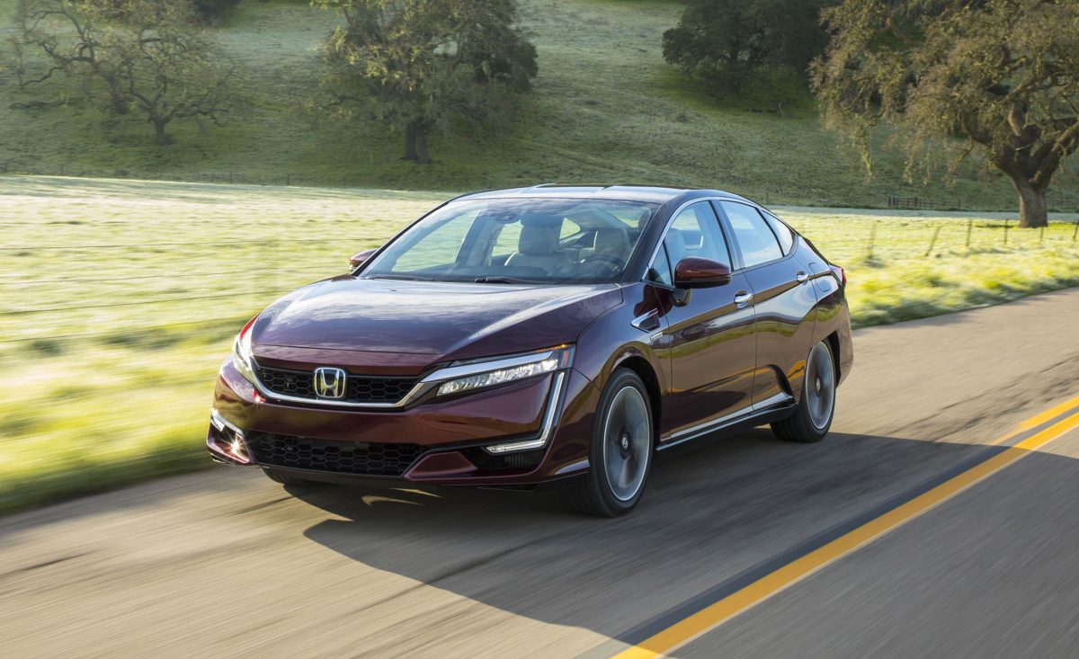 Honda Clarity Fuel Cell 2025: Mobil Hidrogen yang Ramah Lingkungan