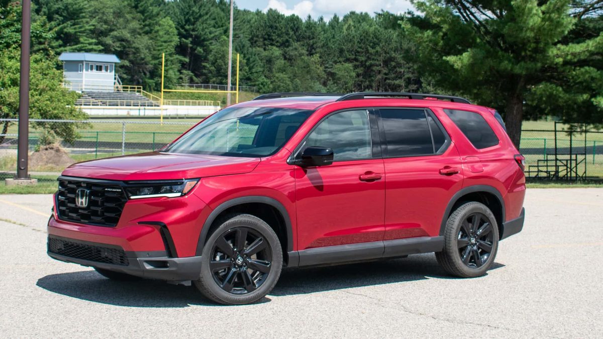 Honda Pilot 2025: SUV Medium dengan Interior Premium